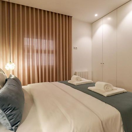 Santa Luzia Views - Modern City Centre Apartment With Iconic Views Viana do Castelo Kültér fotó