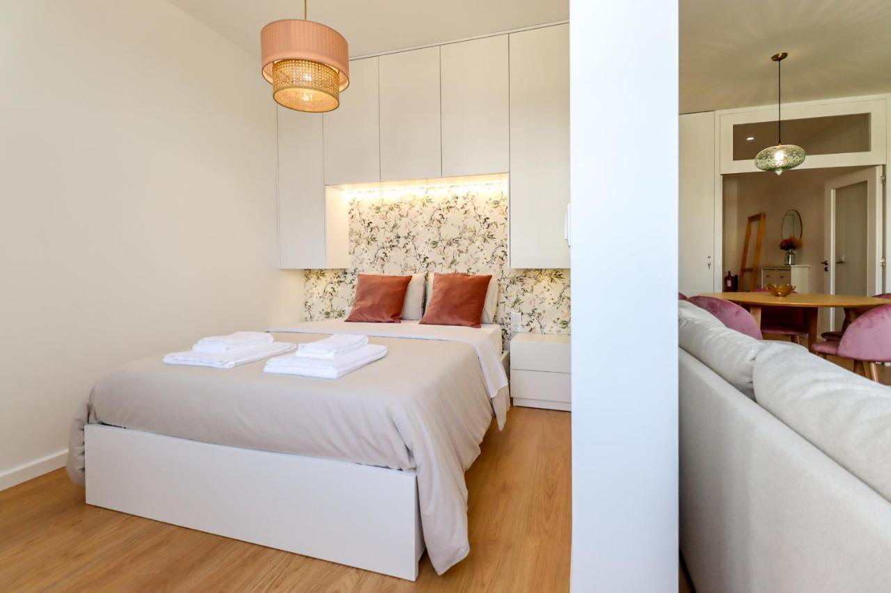 Santa Luzia Views - Modern City Centre Apartment With Iconic Views Viana do Castelo Kültér fotó
