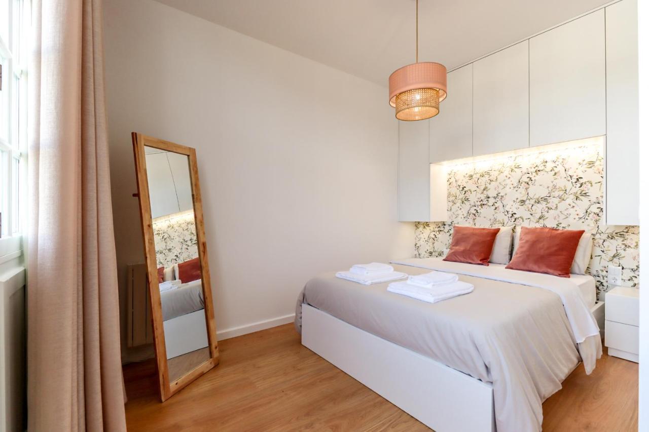 Santa Luzia Views - Modern City Centre Apartment With Iconic Views Viana do Castelo Kültér fotó