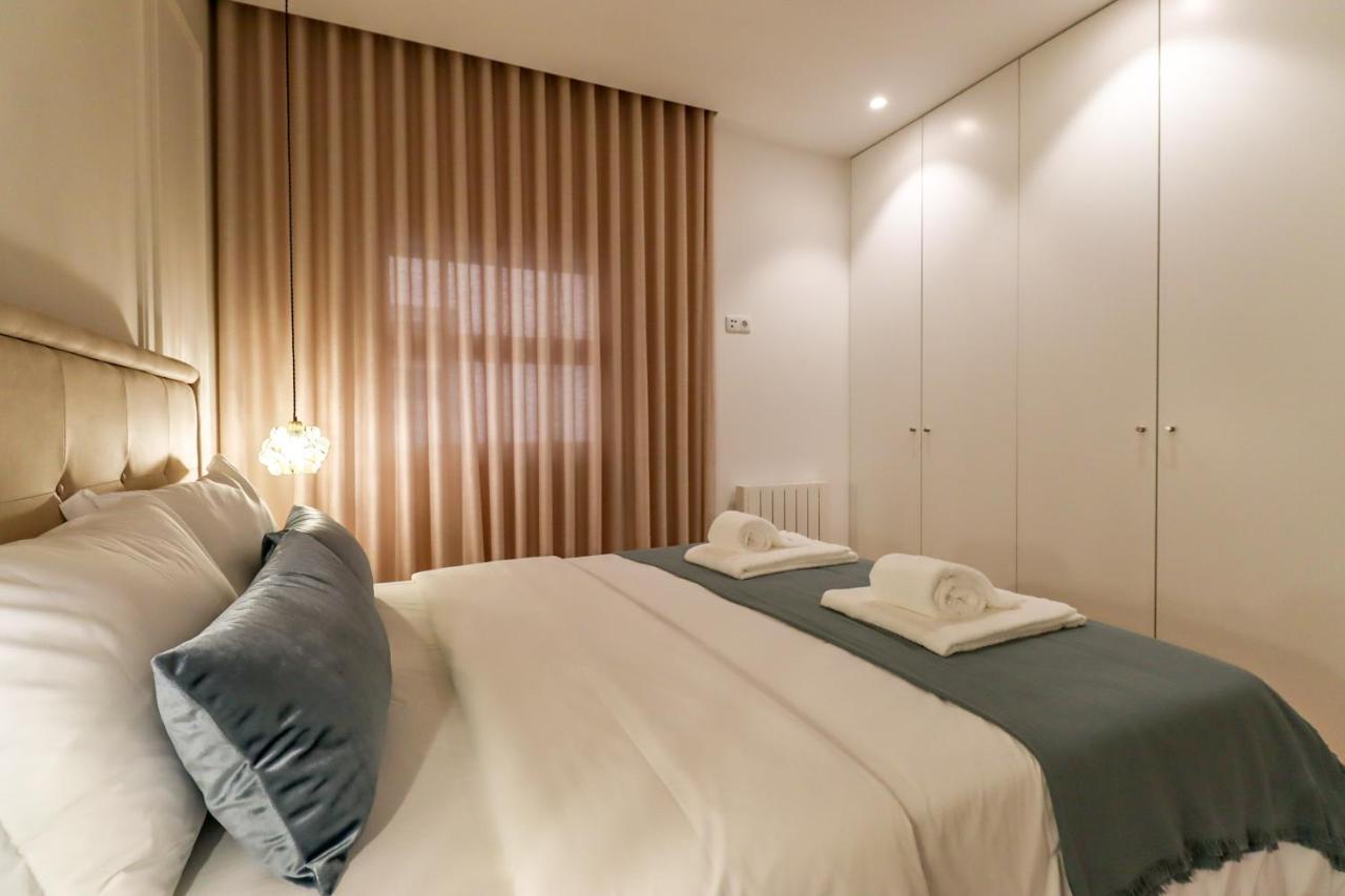 Santa Luzia Views - Modern City Centre Apartment With Iconic Views Viana do Castelo Kültér fotó